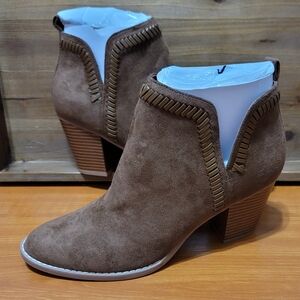 Dolce Vita Jace Brown Suede Cut Out Booties